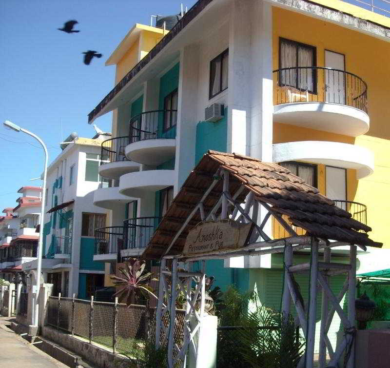 Oyo 2696 Hotel Miramar Caranzalem Exterior foto